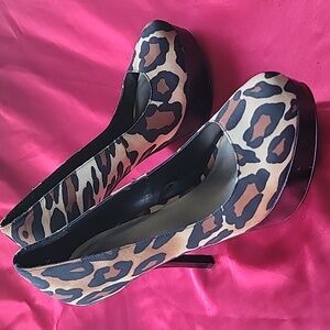 MEOWWW 🔥HOT OPTIONS sz 11 OCELOT platform stiletto SEXY AF